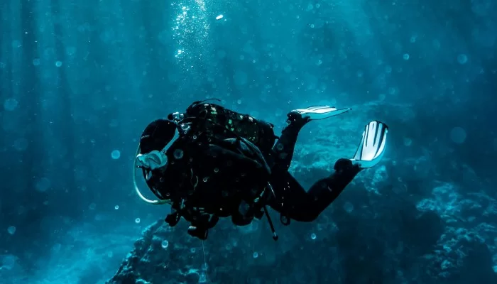 Pilos Dive Center