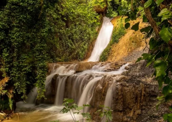 Stenosia Waterfalls