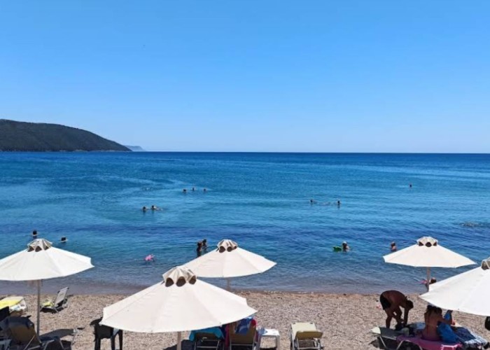 Foinikounda Beach