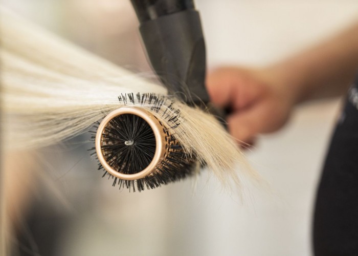 Eleni & Dora Hair Salon