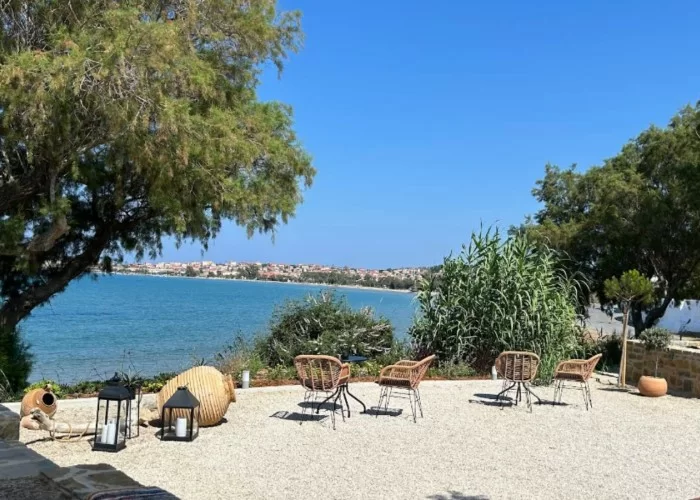 Sea Breeze - Cafe & Beach Bar
